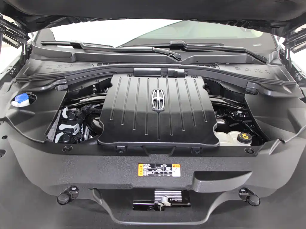 Aviator 2023 3.0T V6 four-wheel drive exclusive cruise version, six seats купить на сайте DeffCars