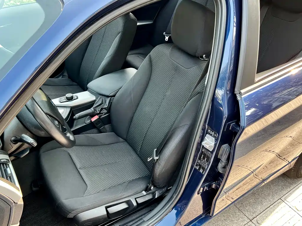 BMW 1 series imported 2013 facelift 116i leading model купить на сайте DeffCars