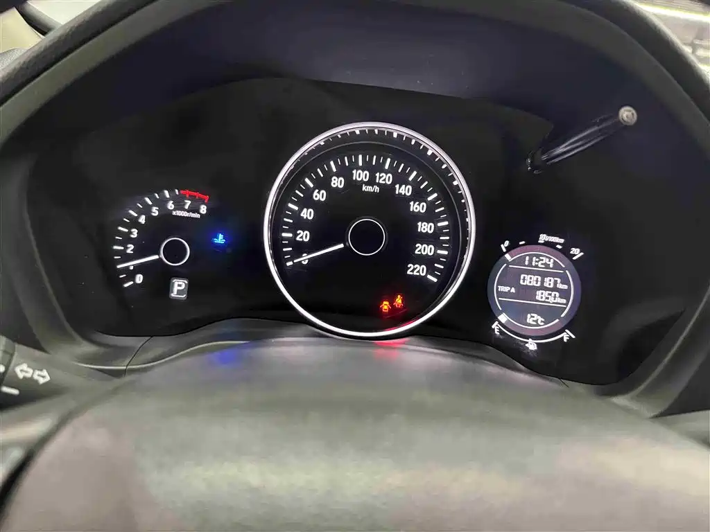 Binzhi 2017 1.8L CVT two-wheel drive Pioneer type купить на сайте DeffCars