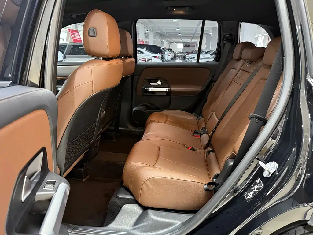 Mercedes-Benz GLB 2023 GLB 200 Dynamic купить на сайте DeffCars