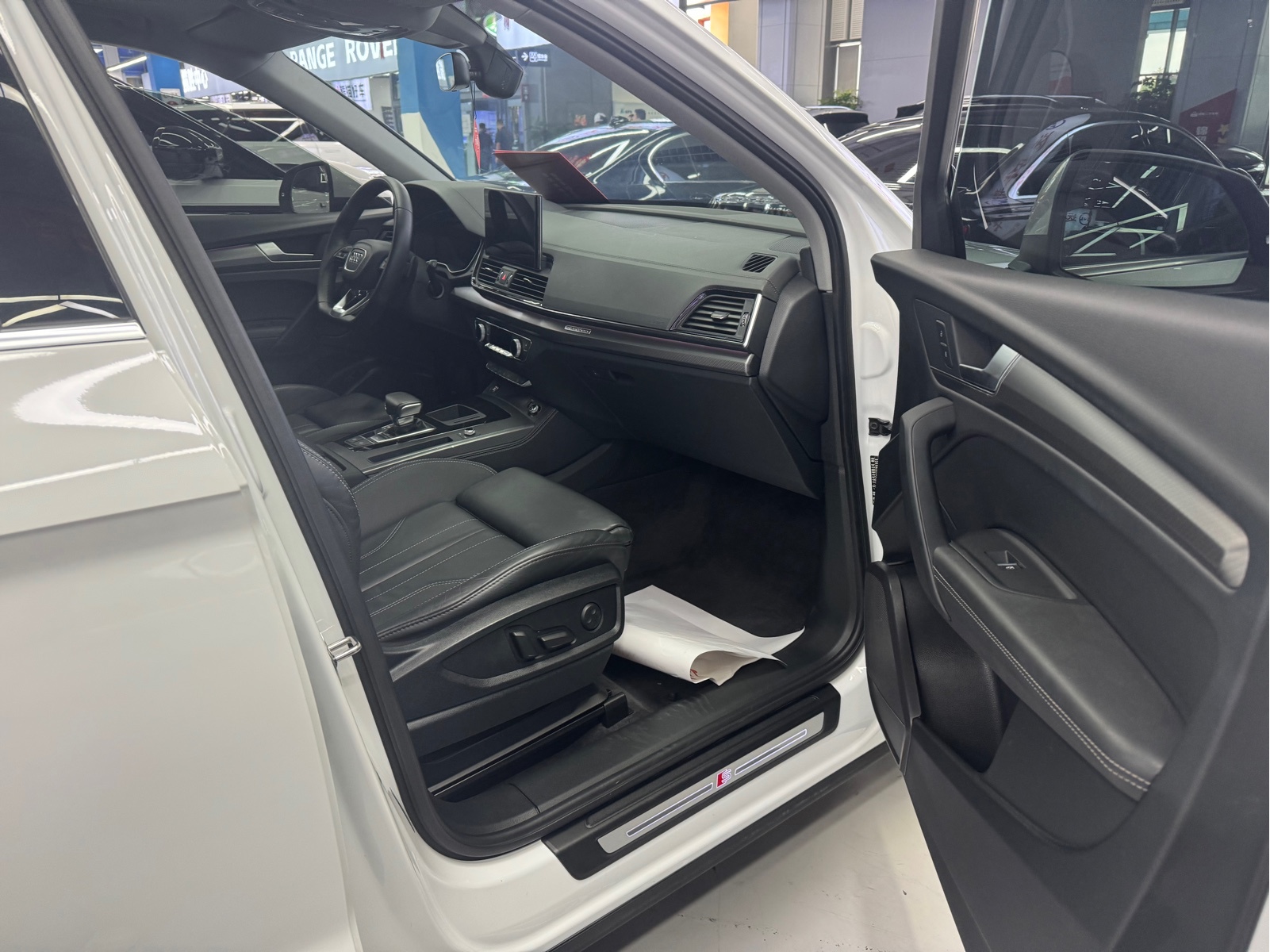 Audi Q5L 2022 40T luxury and dynamic model купить на сайте DeffCars