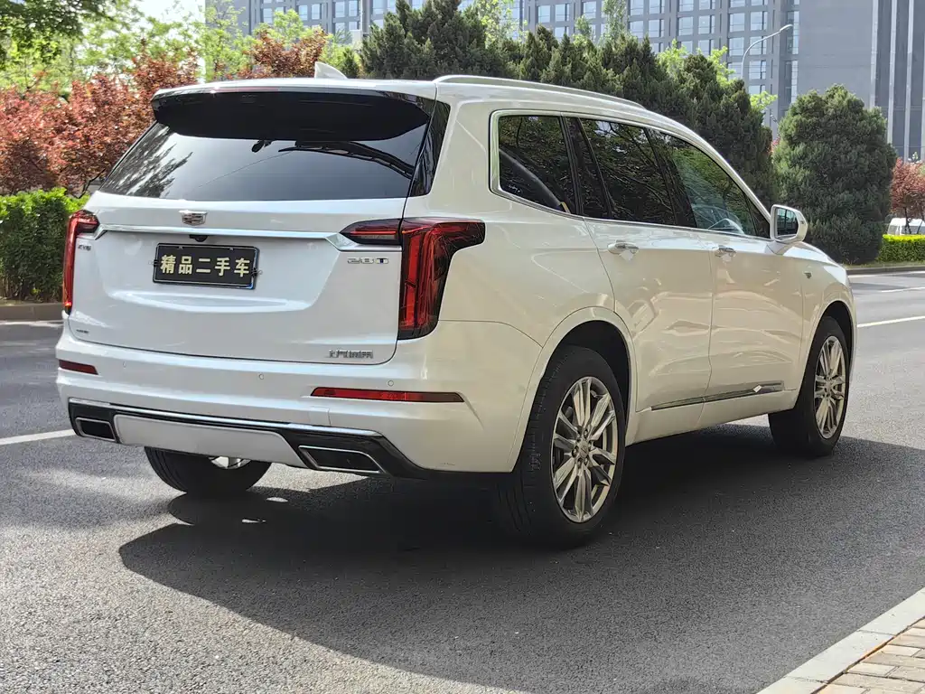 Cadillac XT6 2022 2.0T seven-seat four-wheel drive luxury model купить на сайте DeffCars