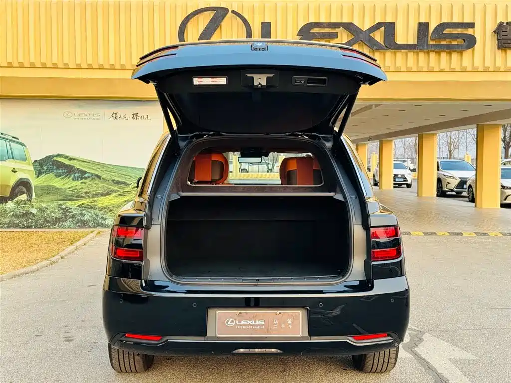 Shiji 2024 3.5L PHEV Basic Edition купить на сайте DeffCars