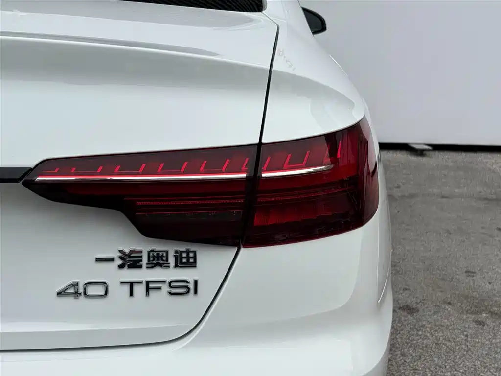 Audi A4L 2023 40 TFSI luxury and dynamic model купить на сайте DeffCars