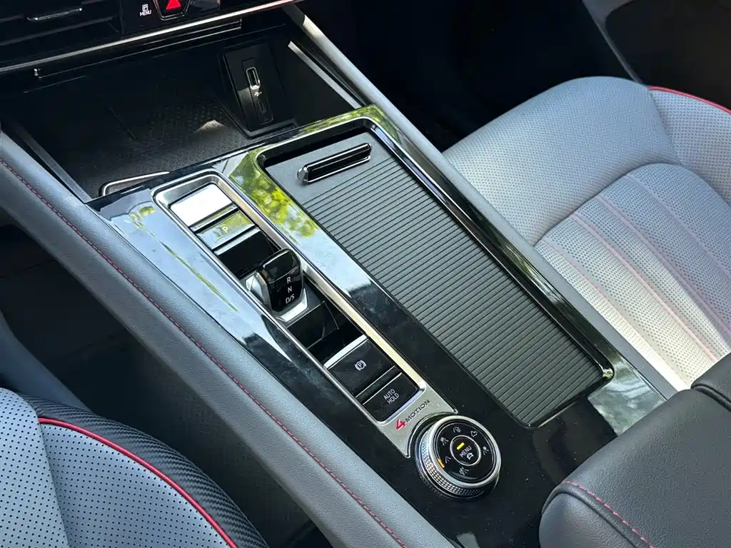 Touron 2023 facelift 380TSI four-wheel drive supreme flagship version купить на сайте DeffCars