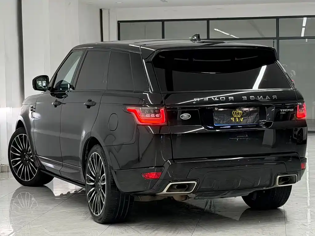 Range Rover Sport 2020 3.0 L6 SE купить на сайте DeffCars