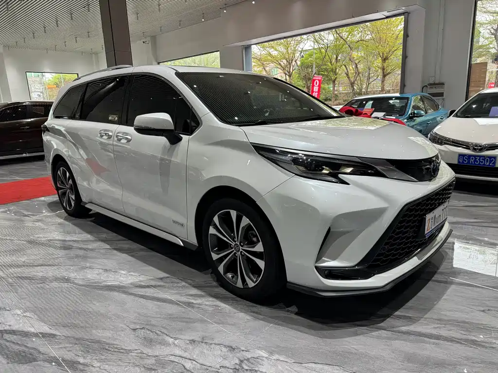 Grevia 2023 2.5L Hybrid Monarch VIP Edition купить на сайте DeffCars