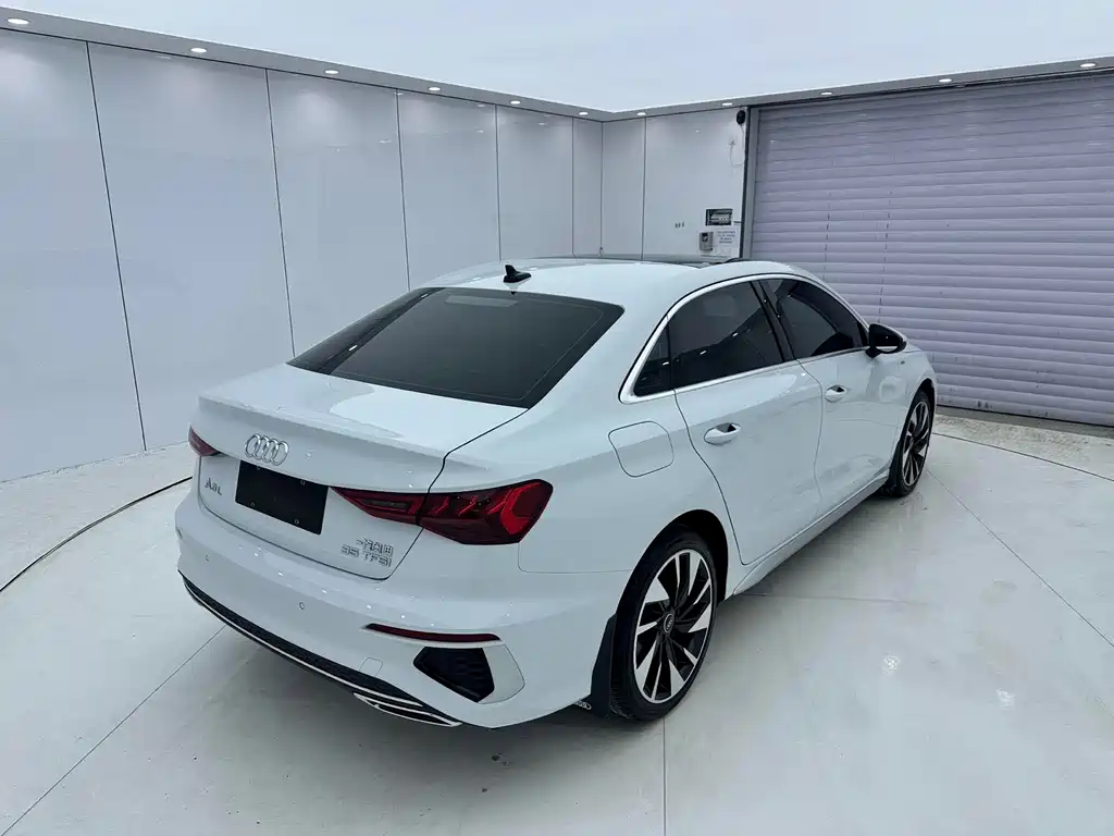 Audi A3 2022 A3L Limousine 35 TFSI Fashionable and Sporty купить на сайте DeffCars