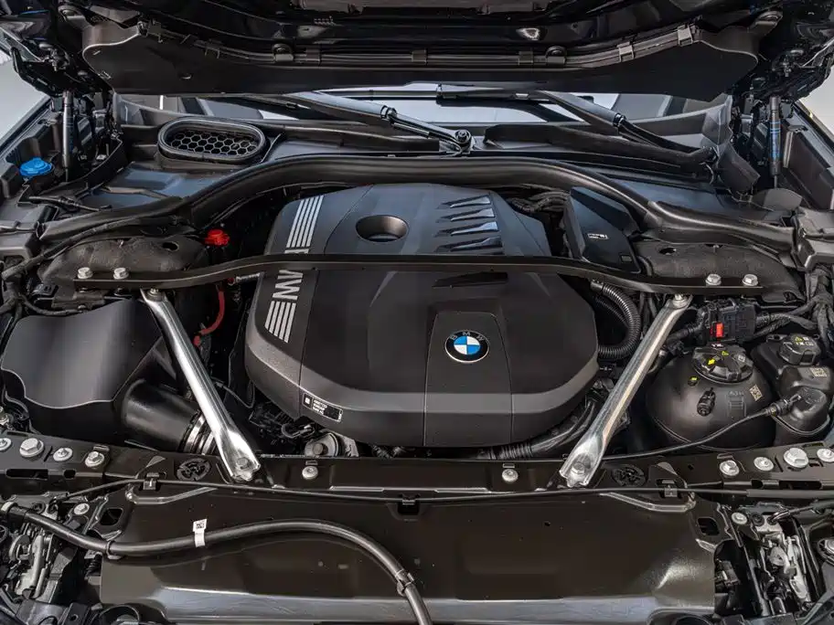 BMW 7 Series 2023 facelift 740Li exclusive M sports package купить на сайте DeffCars