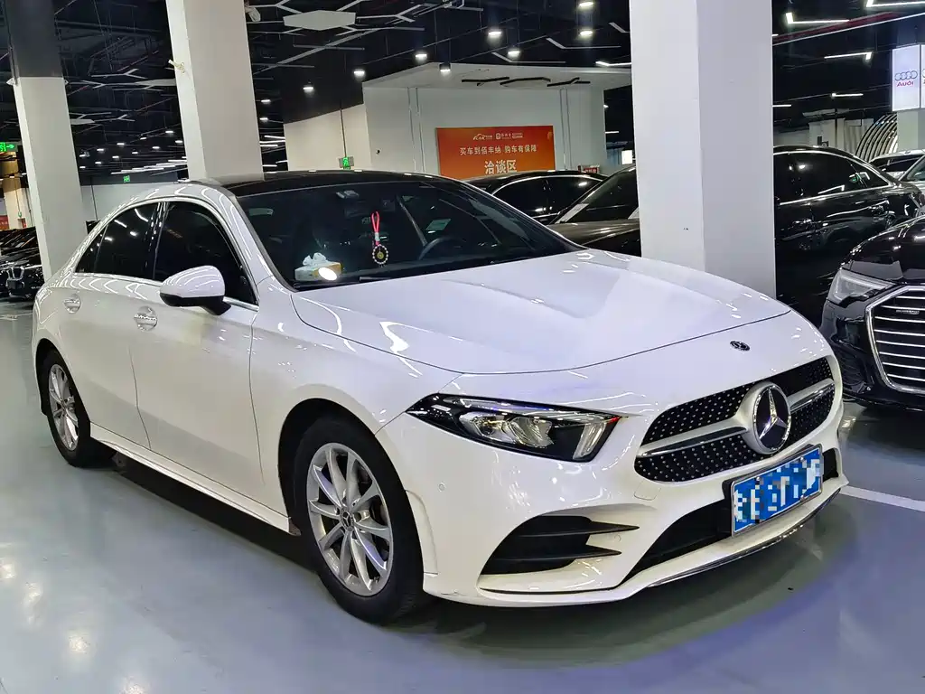 Mercedes-Benz A-Class 2020 A 200 L Sports Sedan купить на сайте DeffCars