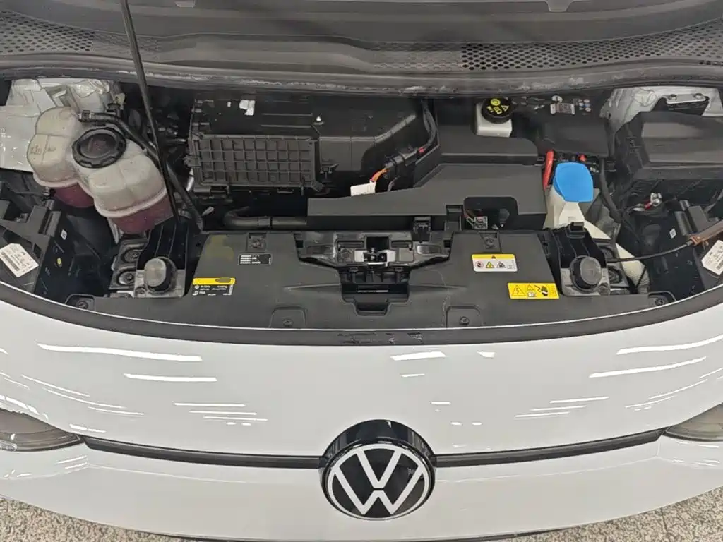 Volkswagen ID.3 2023 upgraded model pure smart version купить на сайте DeffCars