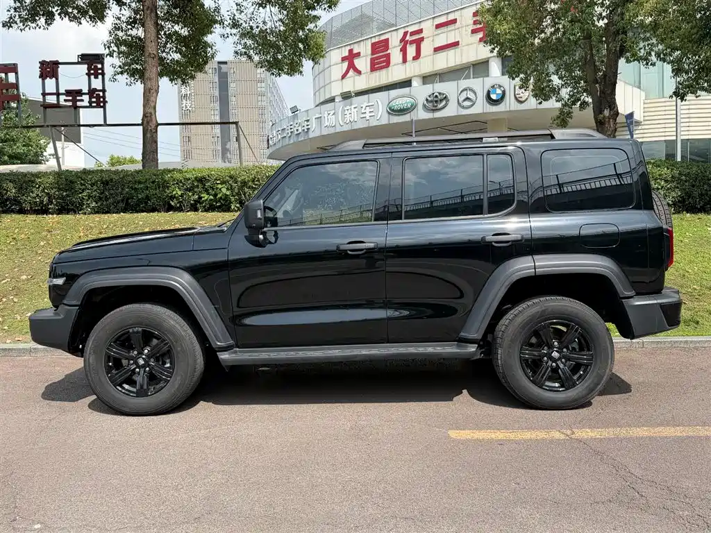 Tank 300 2024 2.0T Challenger купить на сайте DeffCars
