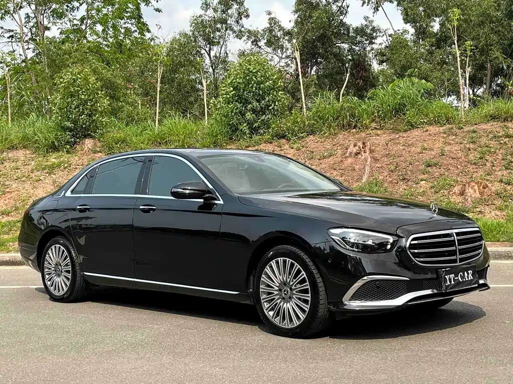 Mercedes-Benz E-Class 2023 E 300 L Luxury Model купить на сайте DeffCars