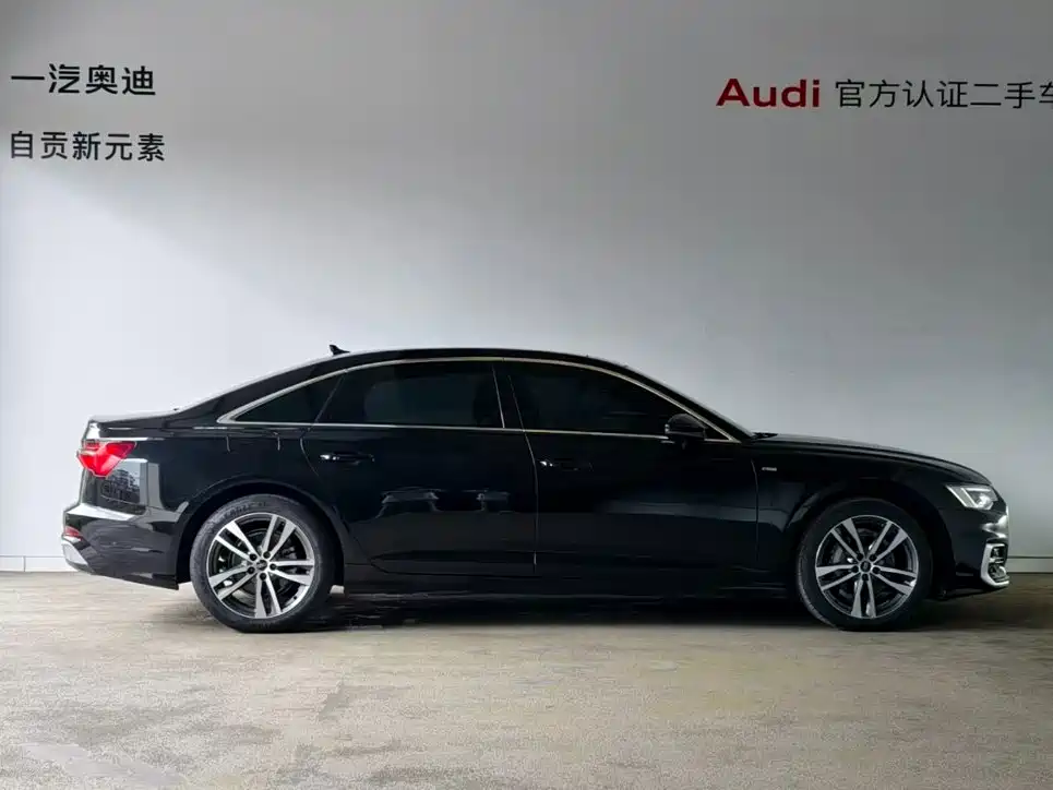 Audi A6L 2024款 40 TFSI 豪华动感型 купить на сайте DeffCars