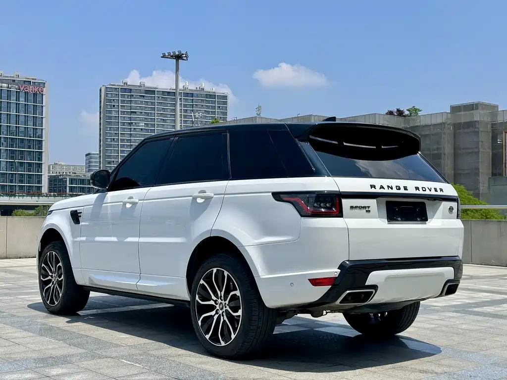 Range Rover Sport 2022 3.0 L6 Black Edition купить на сайте DeffCars