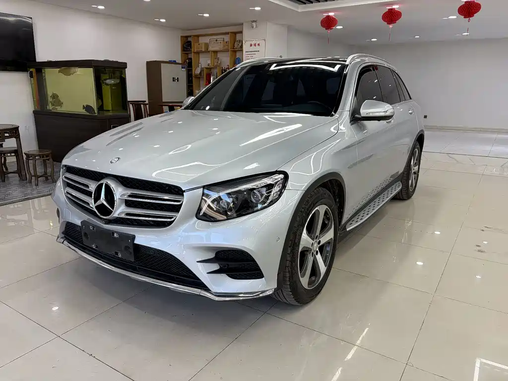 Mercedes-Benz GLC 2017 GLC 300 4MATIC Dynamic купить на сайте DeffCars