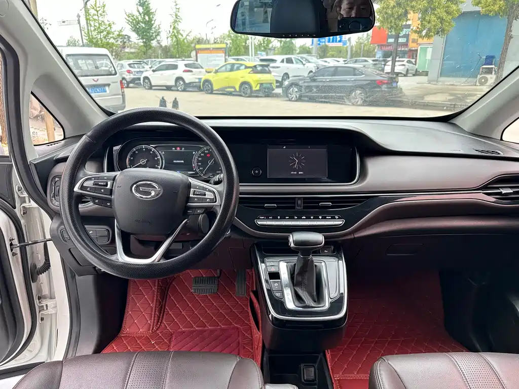 Trumpchi M6 2019 270T automatic luxury version (seven seats) National V купить на сайте DeffCars