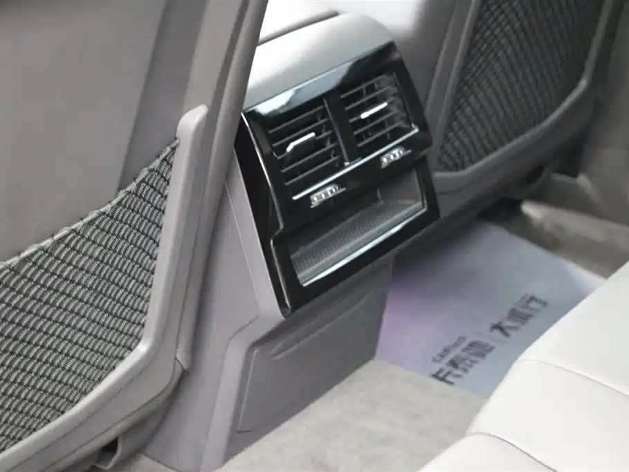Touareg 2022 3.0TSI Ruixiang Edition Classic Sports Package купить на сайте DeffCars