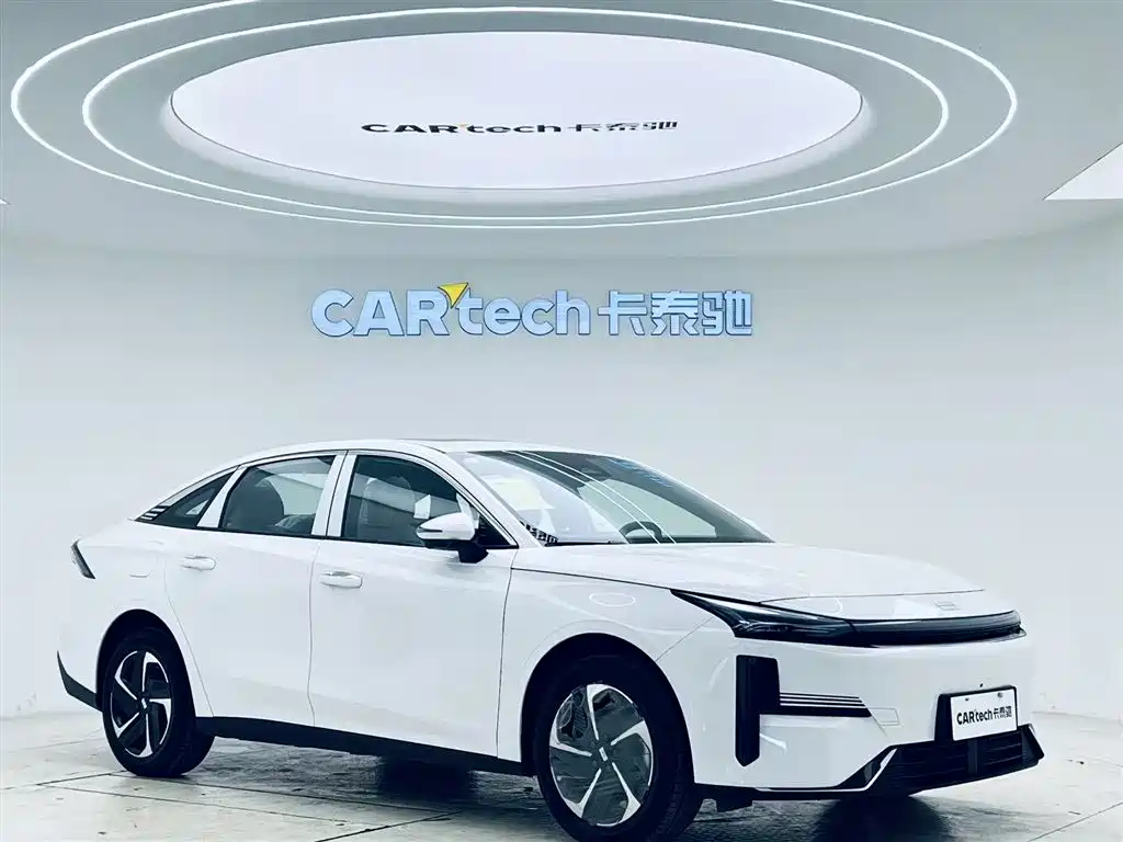 Galaxy L6 2025 EM-i 140km Starship Edition купить на сайте DeffCars