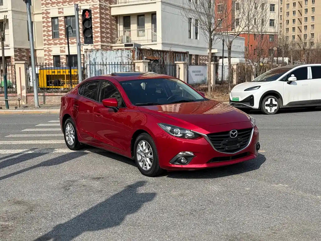 Mazda3 Angkesela 2016 sedan 1.5L automatic luxury model купить на сайте DeffCars