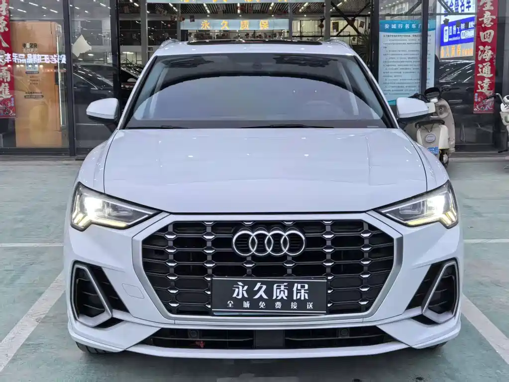 Audi Q3 2021 35 TFSI Fashionable and Dynamic купить на сайте DeffCars