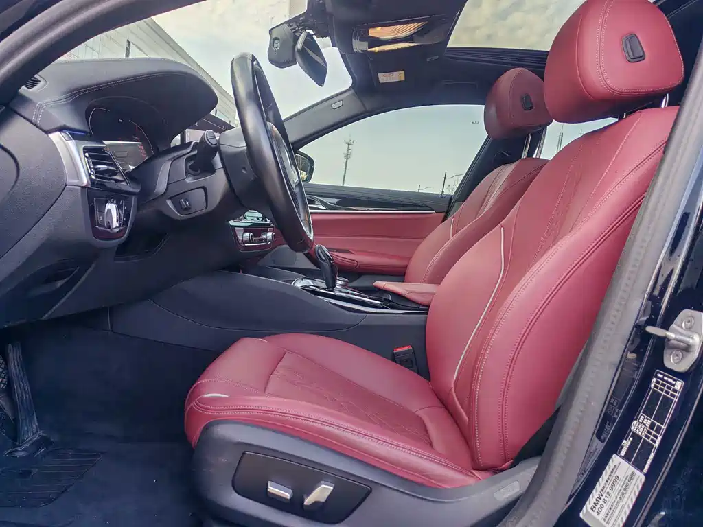 BMW 5 Series 2022 facelift 525Li M Sports Package купить на сайте DeffCars