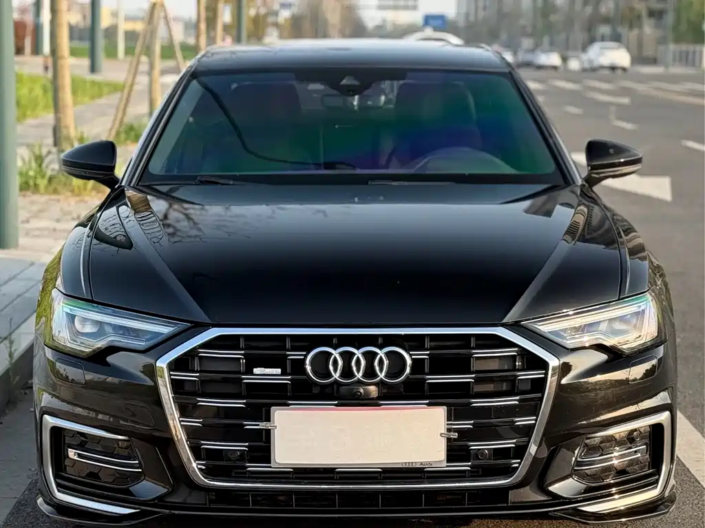 Audi A6L 2023 45 TFSI Premium Dynamic Model купить на сайте DeffCars