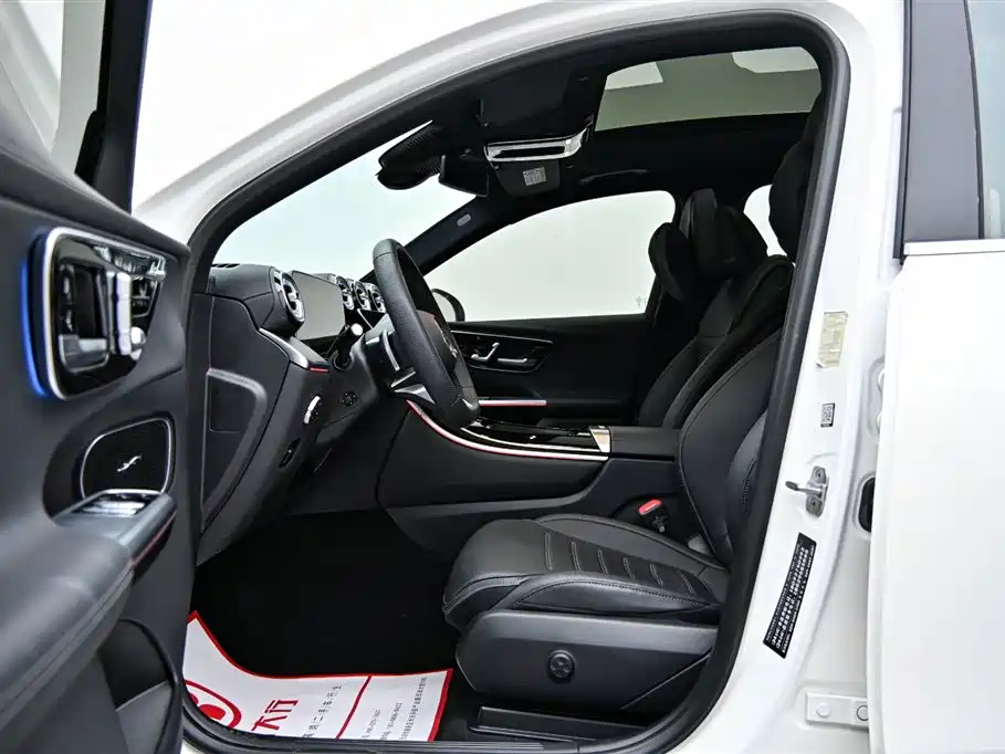 Mercedes-Benz GLC 2024 GLC 260 L 4MATIC luxury model 5 seats купить на сайте DeffCars