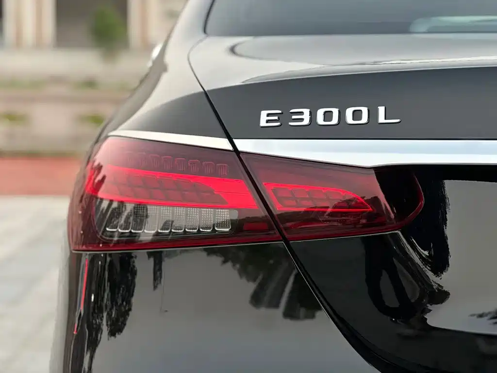 Mercedes-Benz E-Class 2021 E 300 L Luxury Model купить на сайте DeffCars