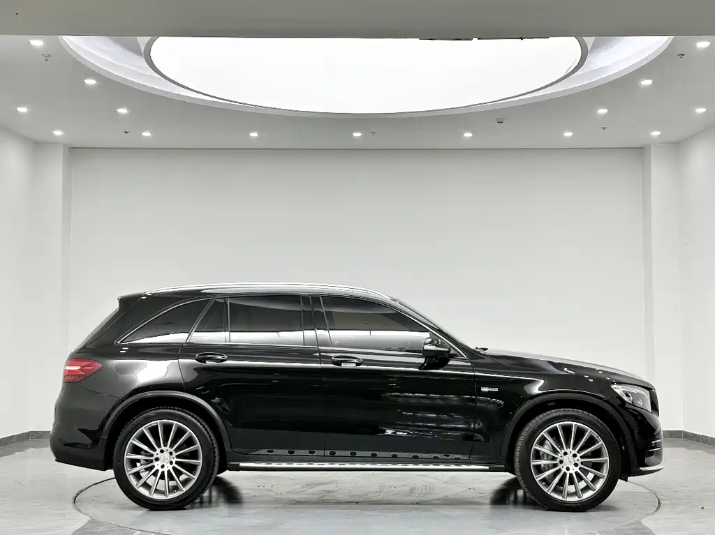 Mercedes-Benz GLC AMG 2017 AMG GLC 43 4MATIC купить на сайте DeffCars