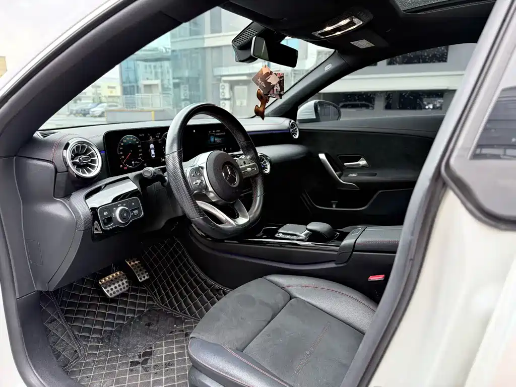 Mercedes-Benz CLA imported 2021 CLA 200 купить на сайте DeffCars