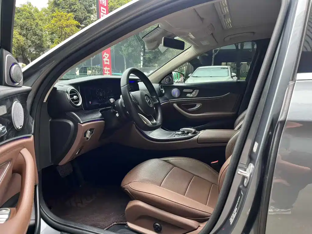 Mercedes-Benz E-Class 2016 E 300 L Sporty and Stylish купить на сайте DeffCars