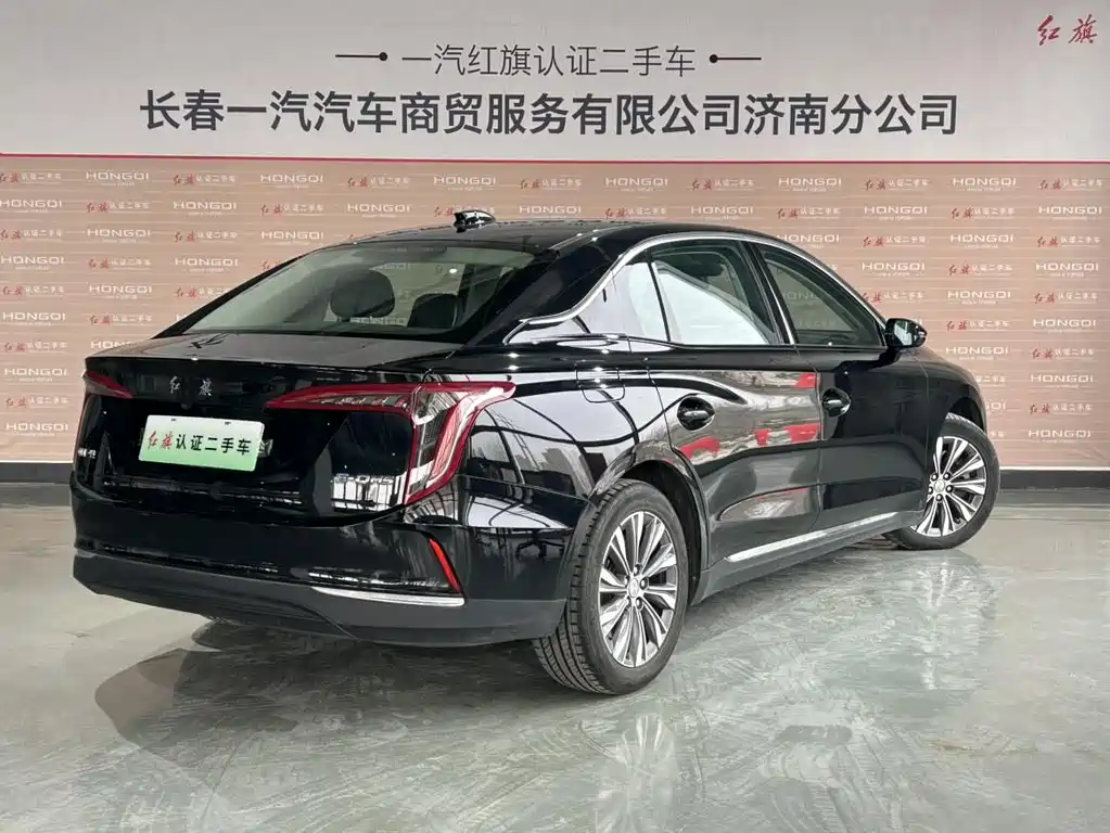 Hongqi E-QM5 2022 431km Charging Enjoyment Edition купить на сайте DeffCars