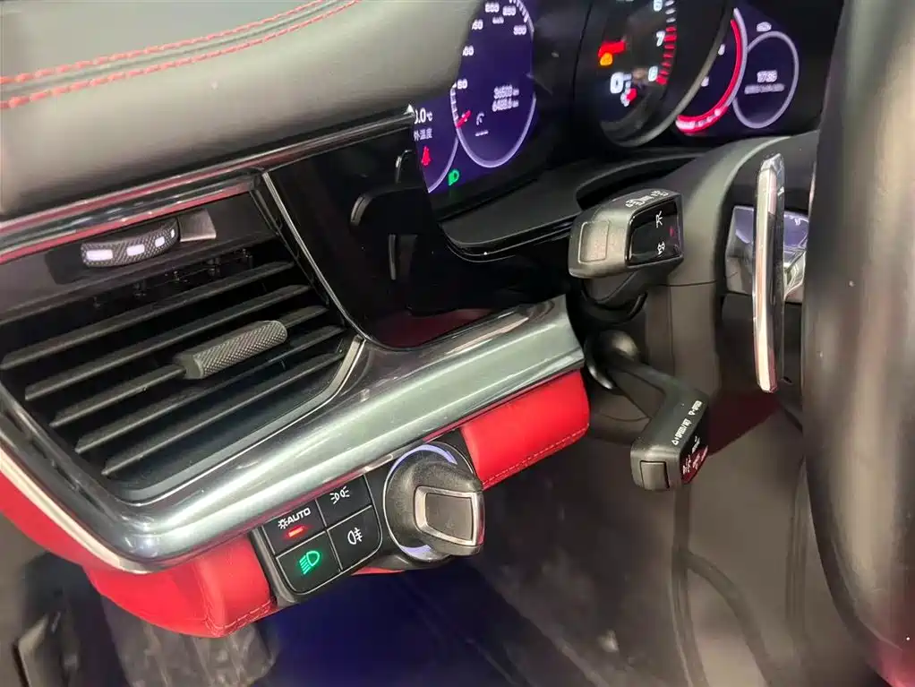 Panamera 2023 Panamera Executive Extended Edition 2.9T купить на сайте DeffCars