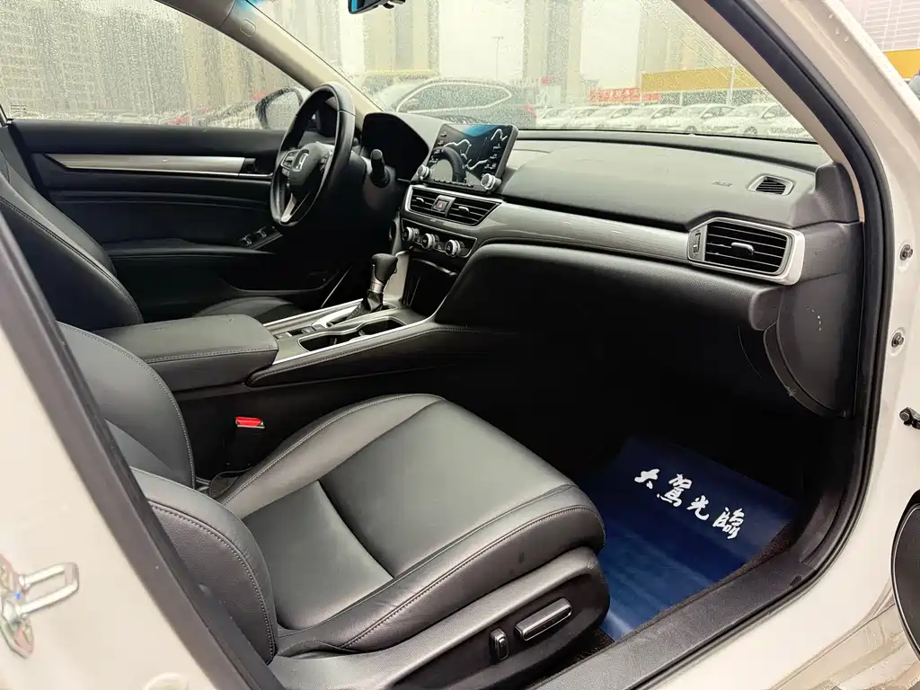 Accord 2018 260TURBO Elite Edition National VI купить на сайте DeffCars