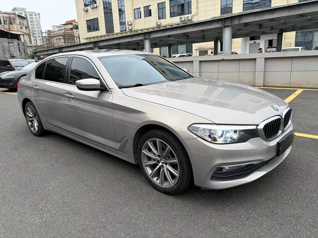 BMW 5 Series 2018 528Li Special Edition launched купить на сайте DeffCars