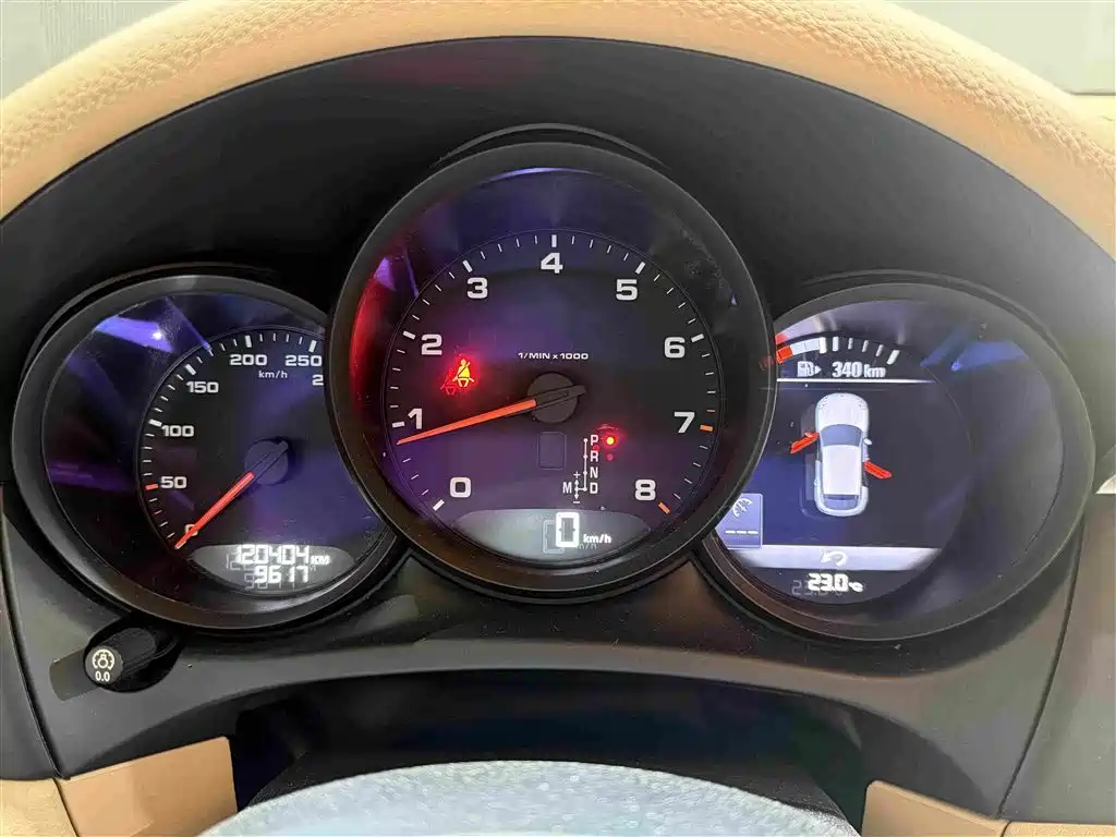 Macan 2016 Macan 2.0T купить на сайте DeffCars