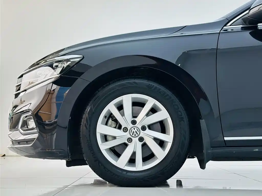 Passat 2019 280TSI Business Edition National VI купить на сайте DeffCars