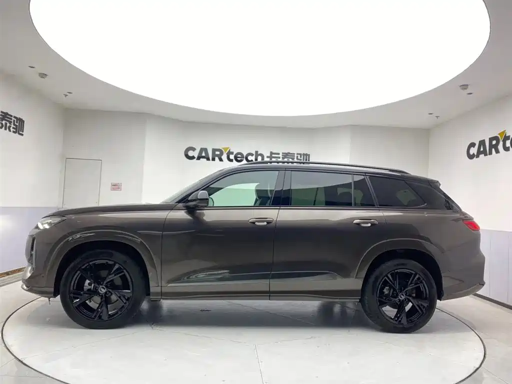 Audi Q6 2023 50 TFSI quattro Lingyun edition edition one купить на сайте DeffCars