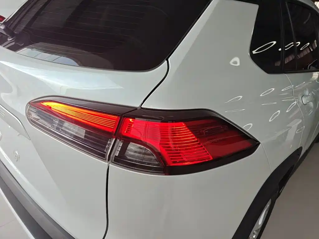 Corolla Sharp 2022 2.0L Deluxe Edition купить на сайте DeffCars