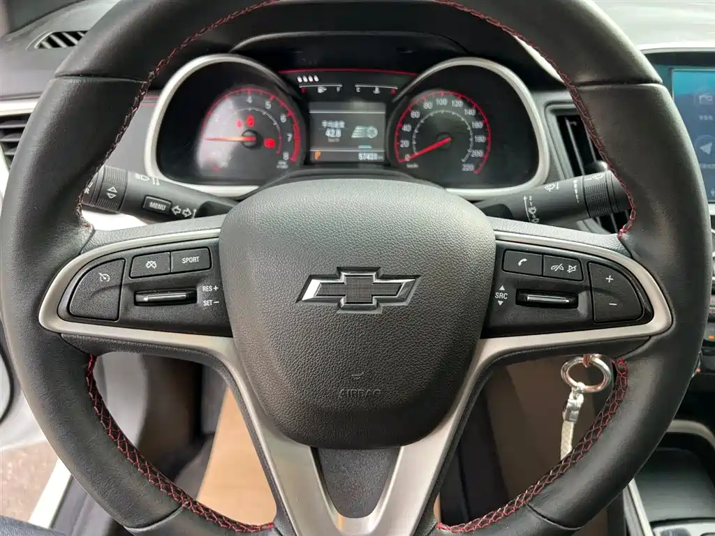 Cruze 2020 mild hybrid RS 330T automatic smooth version купить на сайте DeffCars