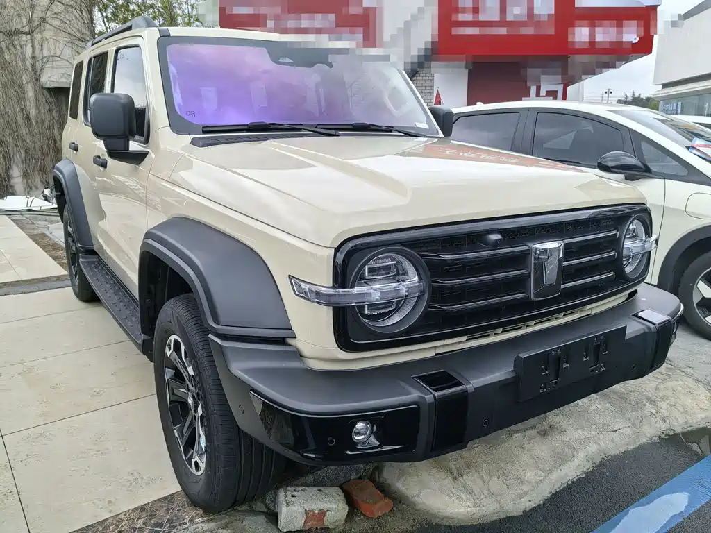 Tank 300 New Energy 2025 Hi4-T 37.1kWh купить на сайте DeffCars