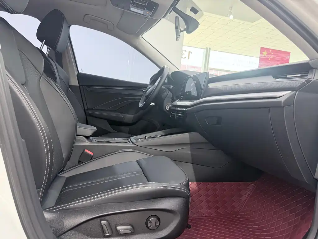 Octavia 2023 facelift PRO TSI280 luxury version купить на сайте DeffCars
