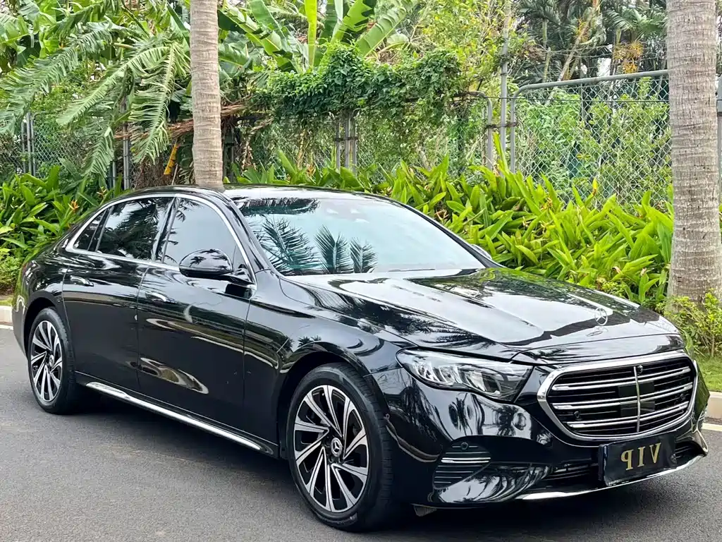 Mercedes-Benz E-Class 2024 E 300 L Luxury Model купить на сайте DeffCars
