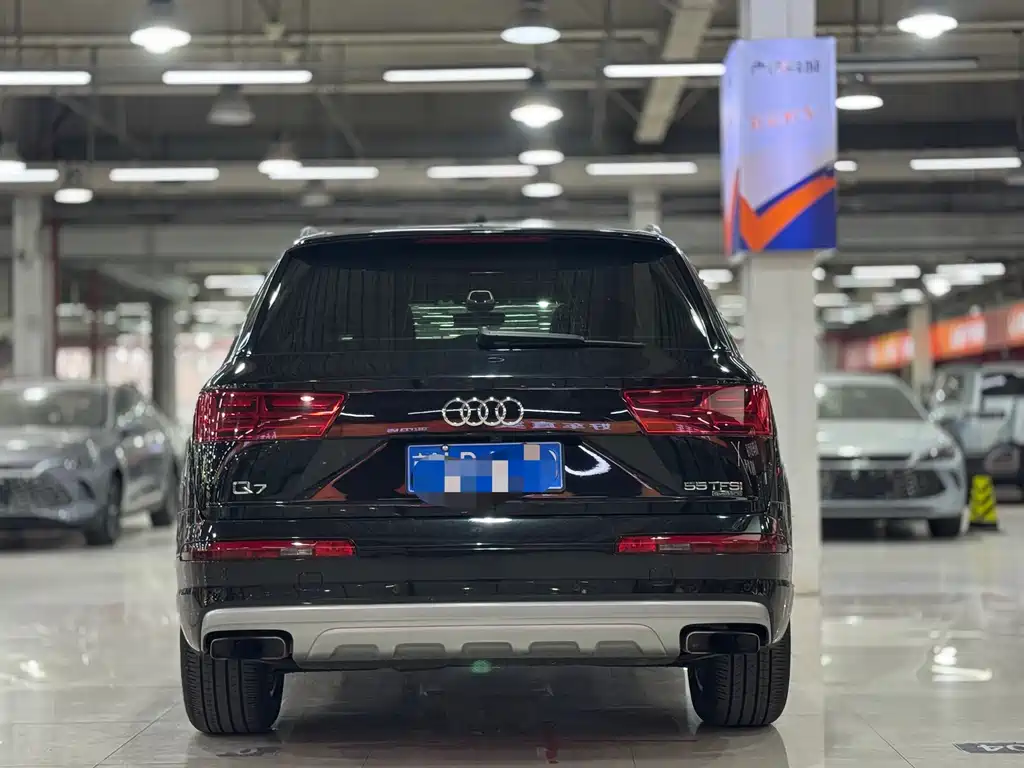 Audi Q7 2018 45 TFSI Technology купить на сайте DeffCars