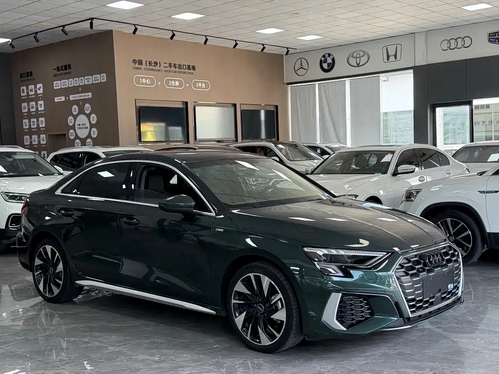 Audi A3 2023 A3L Limousine 35 TFSI Fashionable and Sporty купить на сайте DeffCars