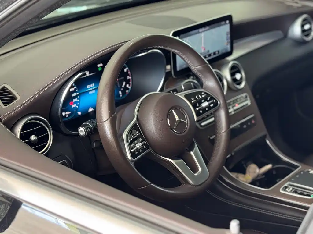Mercedes-Benz GLC 2020 GLC 300 L 4MATIC luxury model купить на сайте DeffCars