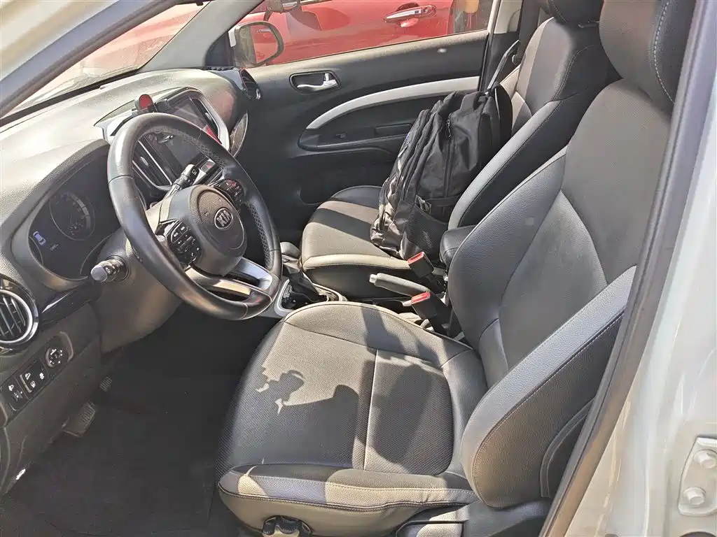 Yipao 2021 1.4L automatic fun version купить на сайте DeffCars