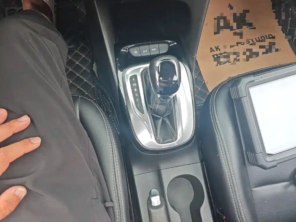 Excelle 2018 15N CVT Elite купить на сайте DeffCars