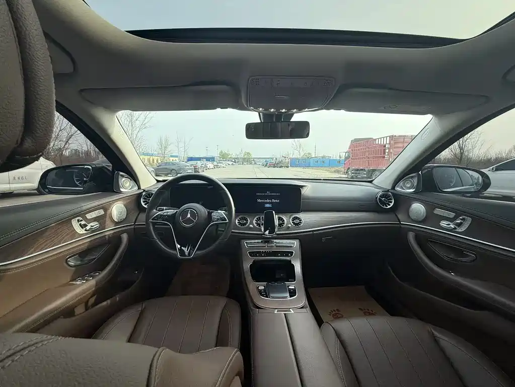Mercedes-Benz E-Class 2022 E 300 L Luxury Model купить на сайте DeffCars